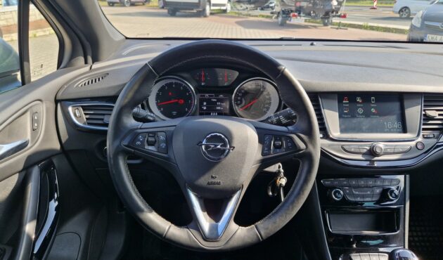VAndQFXz41Fm5blI