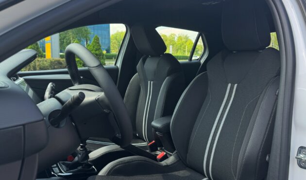OPEL CORSA 4052