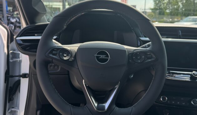 OPEL CORSA 4052