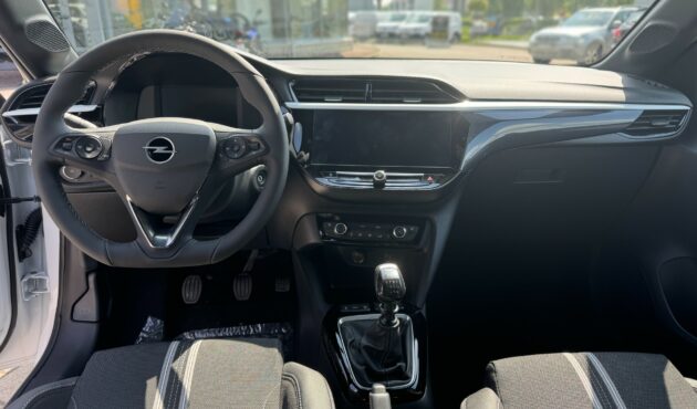 OPEL CORSA 4052