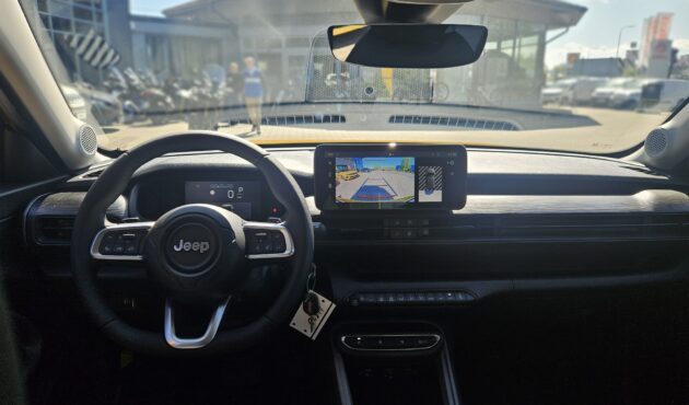Jeep Avenger 4520 (14)