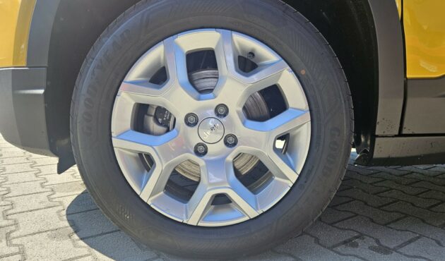 Jeep Avenger 4520 (7)