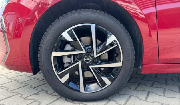 OPEL CORSA 9806 (2)
