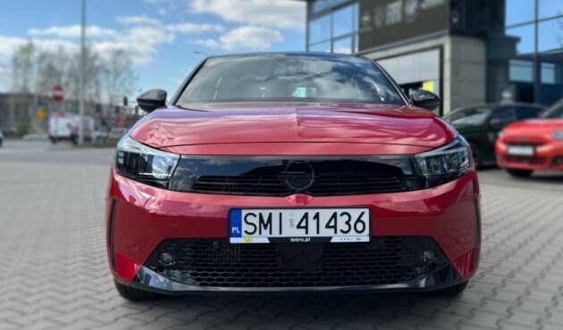OPEL CORSA 9806 (3)