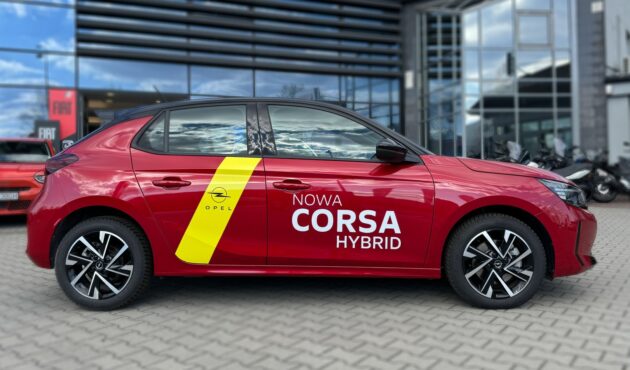 OPEL CORSA 9806 (4)