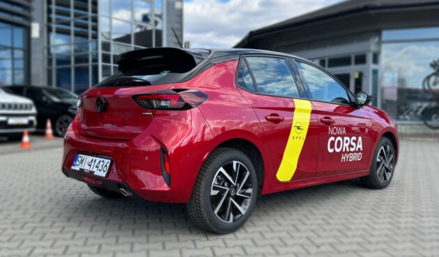OPEL CORSA 9806 (5)