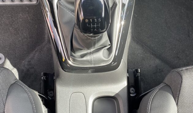 CORSA OPEL 024053 (12)