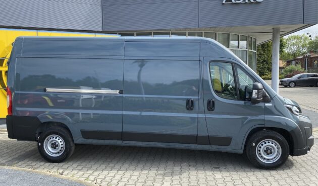 MOVANO OPEL 008641 (1)