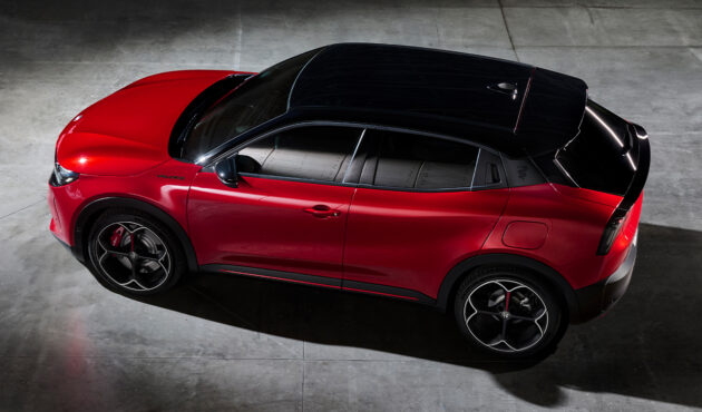 AR-ALFAROMEOJUNIOR-MHEV-MY24-1280X960-DSK-6