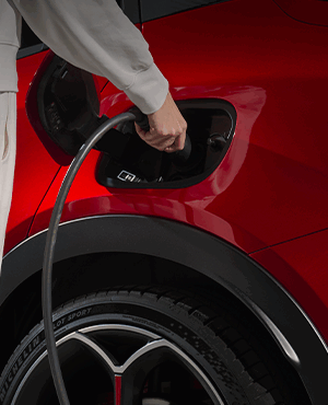 AR-AlfaRomeoJunior_BEV-Model-Page-Trim