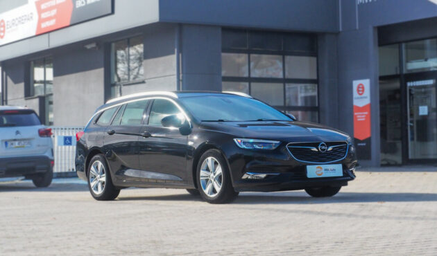 samochód krajowy /  Elite /  LED Intellilux /  elektryczna klapa /