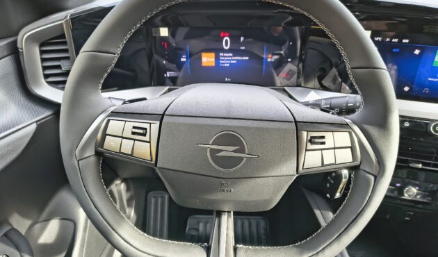 MOKKA OPEL 039875 (10)