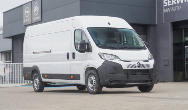 Furgon L4H2 2.2 180KM AT8 Heavy 15m3