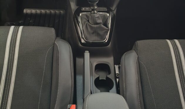 CORSA OPEL 270627 (11)