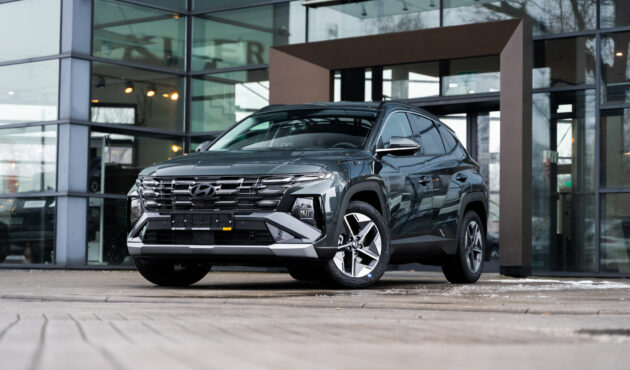 TUCSON SUV 1.6 T-GDI 7DCT 150KM MY26 Automatyczna 7-bieg. EXECUTIVE rok 2026