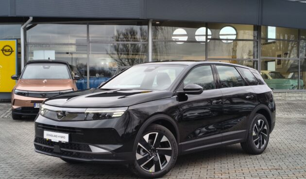 / Edition / Hybryda 145 KM / Fabrycznie nowy / Wyprzedaż rocznika 2025