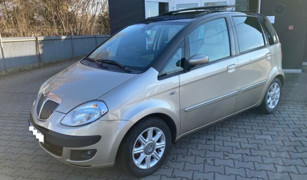 PLATINUM Przeszklony Dach Klima Skóry Metalic Parktronic