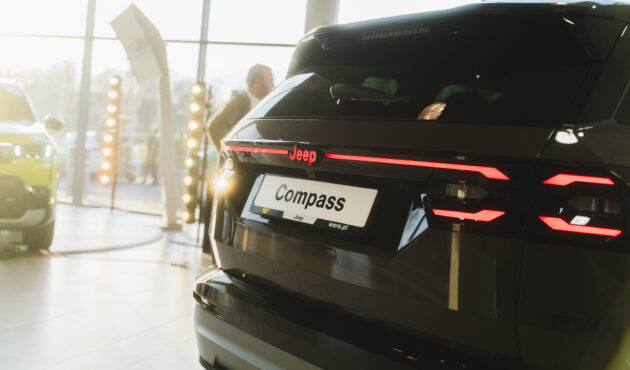 Premiera Jeep Compass 2026 WARO 5