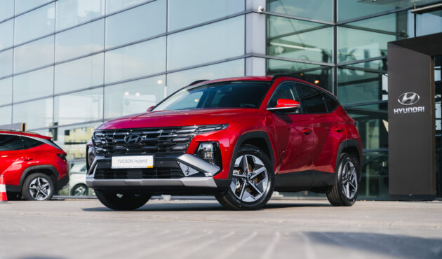 Hyundai Tucson 1.6 T-GDi HEV Executive 4WD  rok 2025