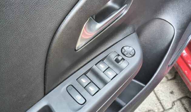 CORSA OPEL 7707 DEMO (11)