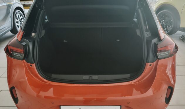 CORSA OPEL 081298 (6)