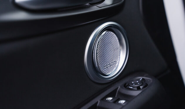 alfa-romeo-tonale-hybrid-naglosnienie-harman-kardon-bielsko-biala-waro