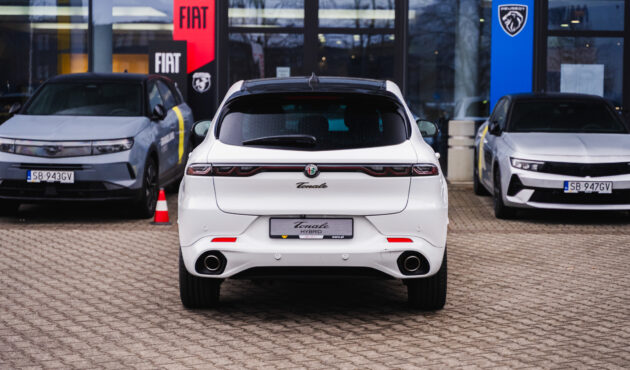alfa-romeo-tonale-hybrid-tylna-klapa-reflektory-logo-bielsko-biala-waro