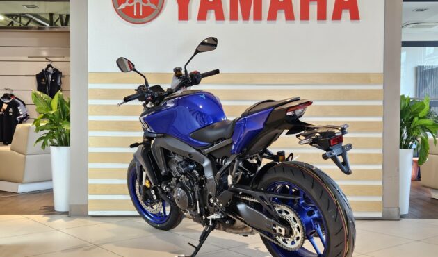 yamaha-mt-09-katowice-lewy-tył