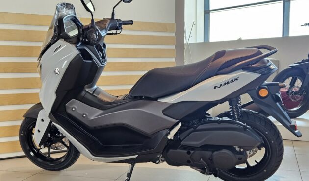 yamaha-nmax-125-tech-max-katowice-lewy-bok