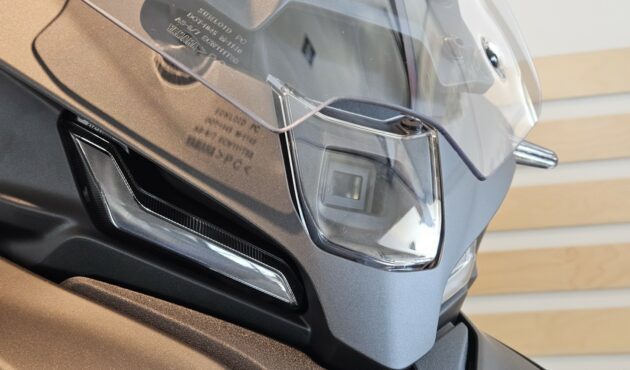 yamaha-tracer-9-gt-katowice-lampa-przód (Duży)