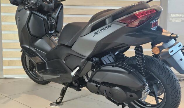 yamaha-xmax-125-katowice-lewy-tył