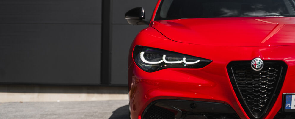 Alfa Romeo Stelvio: Rodzinny SUV z&nbsp;Duszą Wyścigówki | Waro